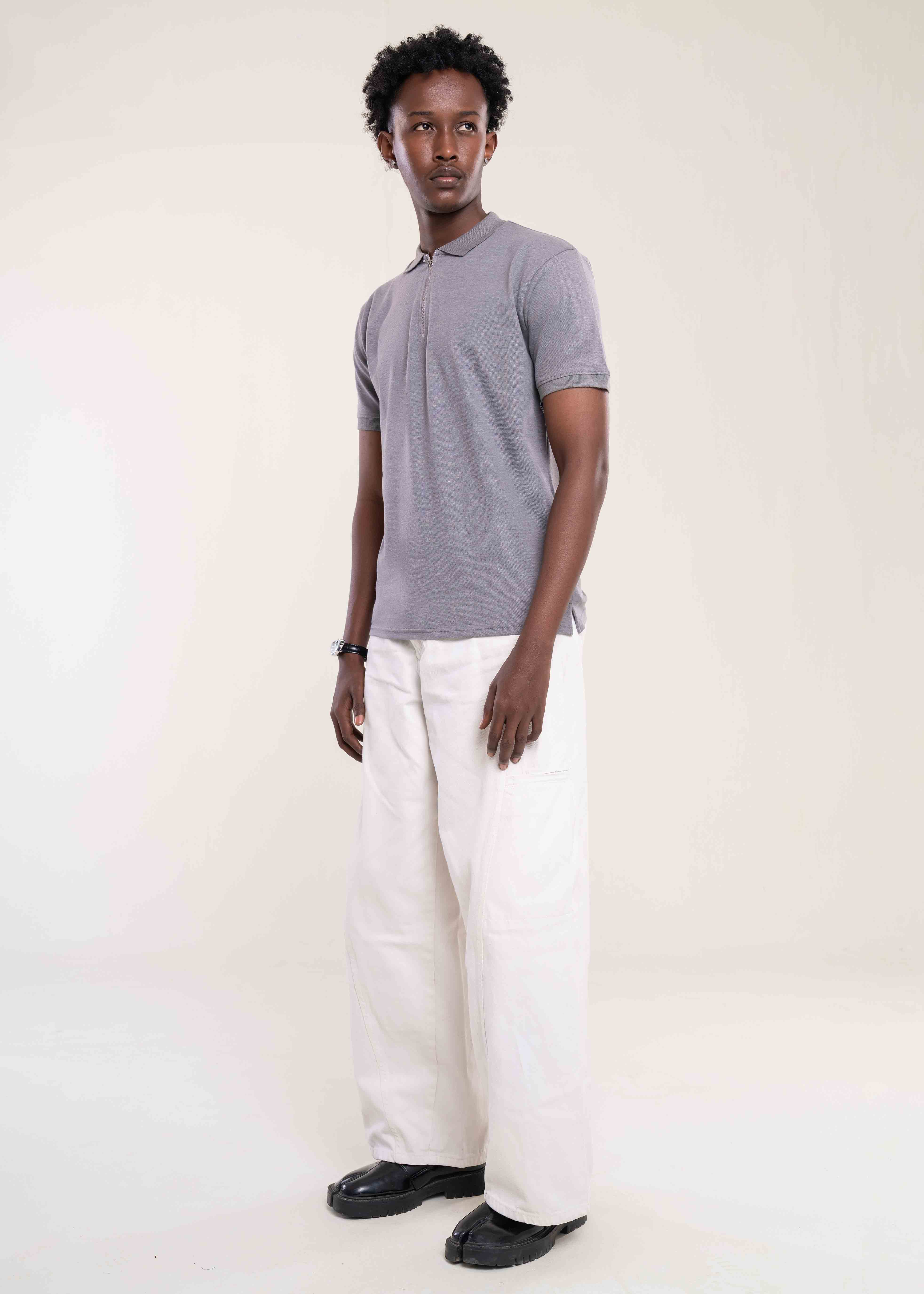 Men's Zip Neck Polo T-Shirt In Grey Secondary image