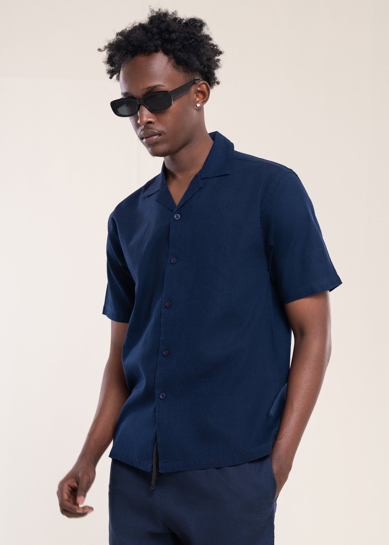 Men's Navy Linen Shirt Secondary image